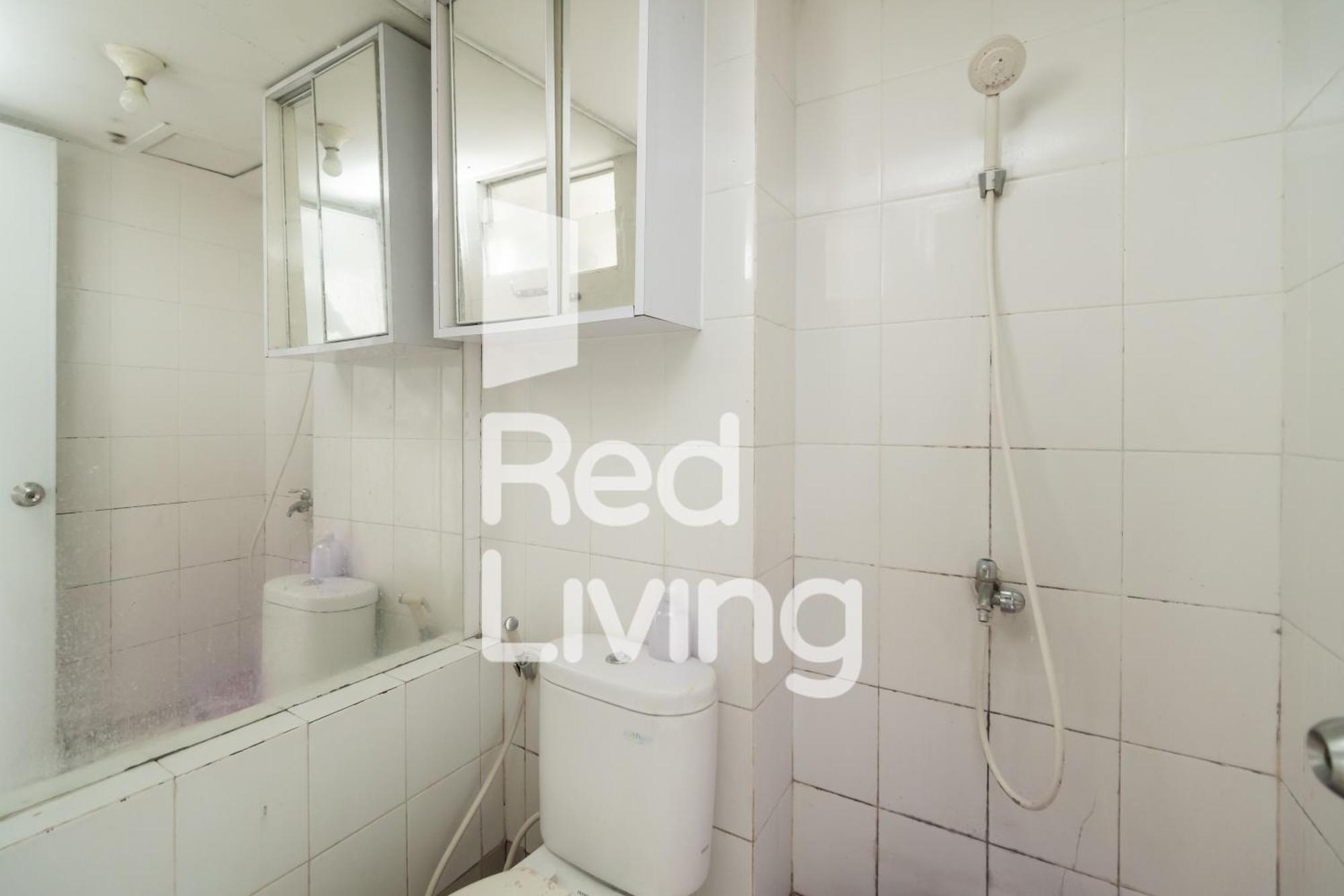 Redliving Apartemen Bassura City - Vina Tan Tower Flamboyan جاكرتا الغرفة الصورة